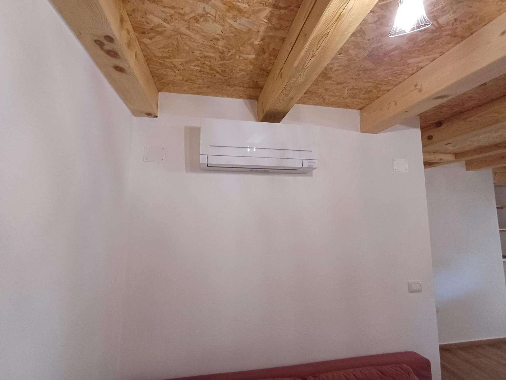 Apartmaji Tanto Malovse Crnice ภายนอก รูปภาพ